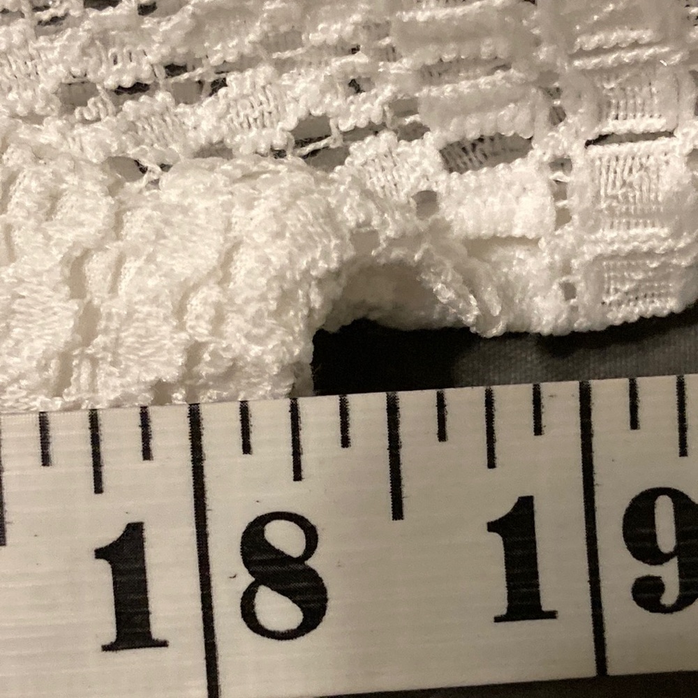 New NWT Banana Republic White Lace Women's Lined Top Blouse M - Picture 7 of 10